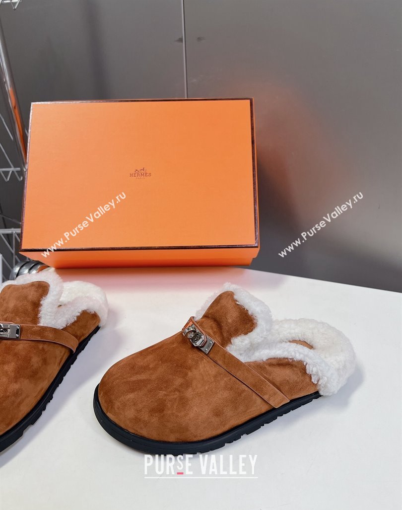 Hermes Kelly Buckle Mules in Suede and Wool Fur Brown 2024 H1000802 (MD-241008105)