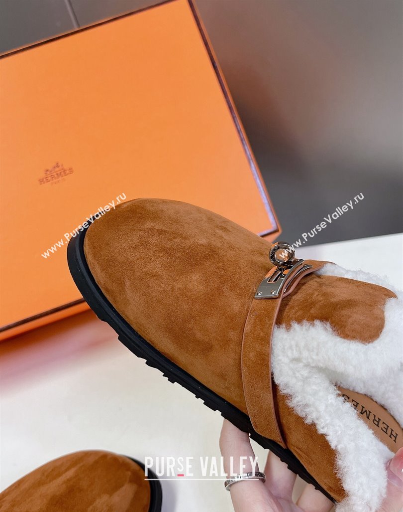 Hermes Kelly Buckle Mules in Suede and Wool Fur Brown 2024 H1000802 (MD-241008105)