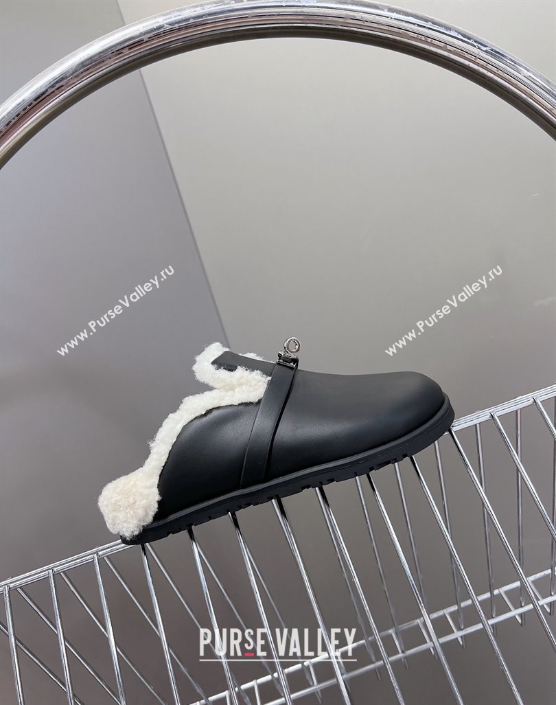 Hermes Kelly Buckle Mules in Calfskin and Wool Fur Black 2024 H1000802 (MD-241008108)