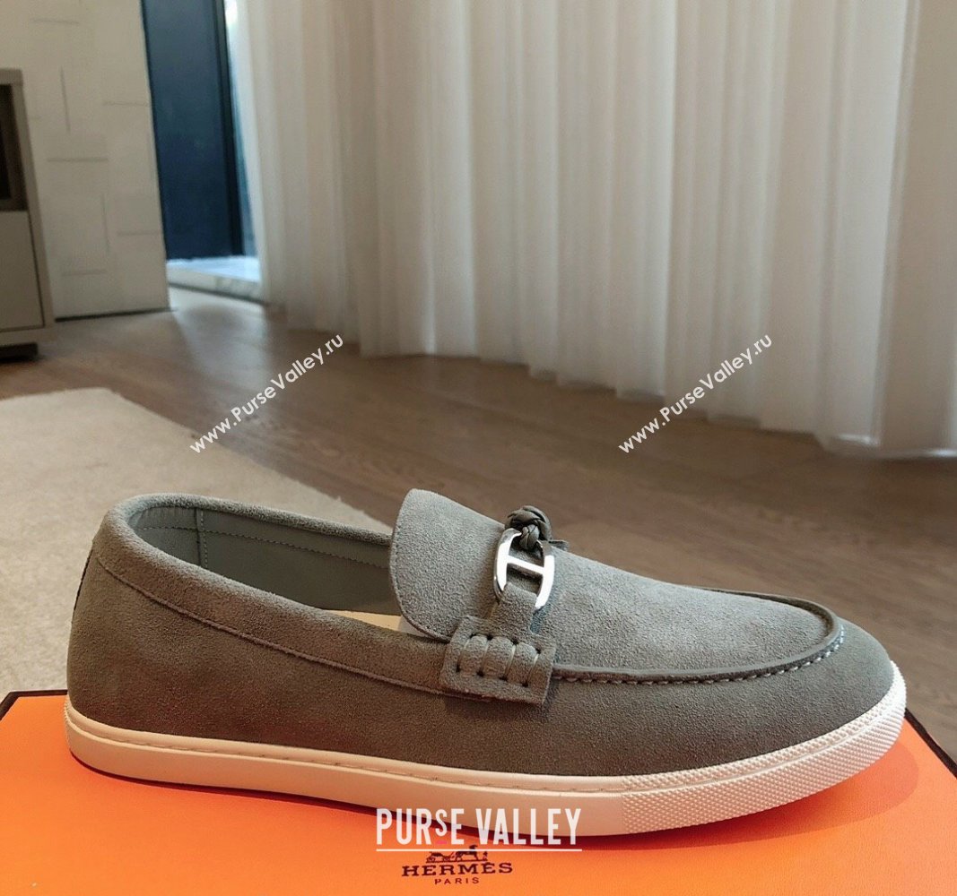 Hermes Ignacio Loafers Flat with Chaine dAncre Buckle in Suede Light Grey 2024 (XC-241008062)