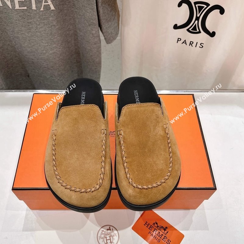 Hermes Johan Flat Mules in Suede with Braided Leather Detail Light Brown 2024 (MD-241230131)