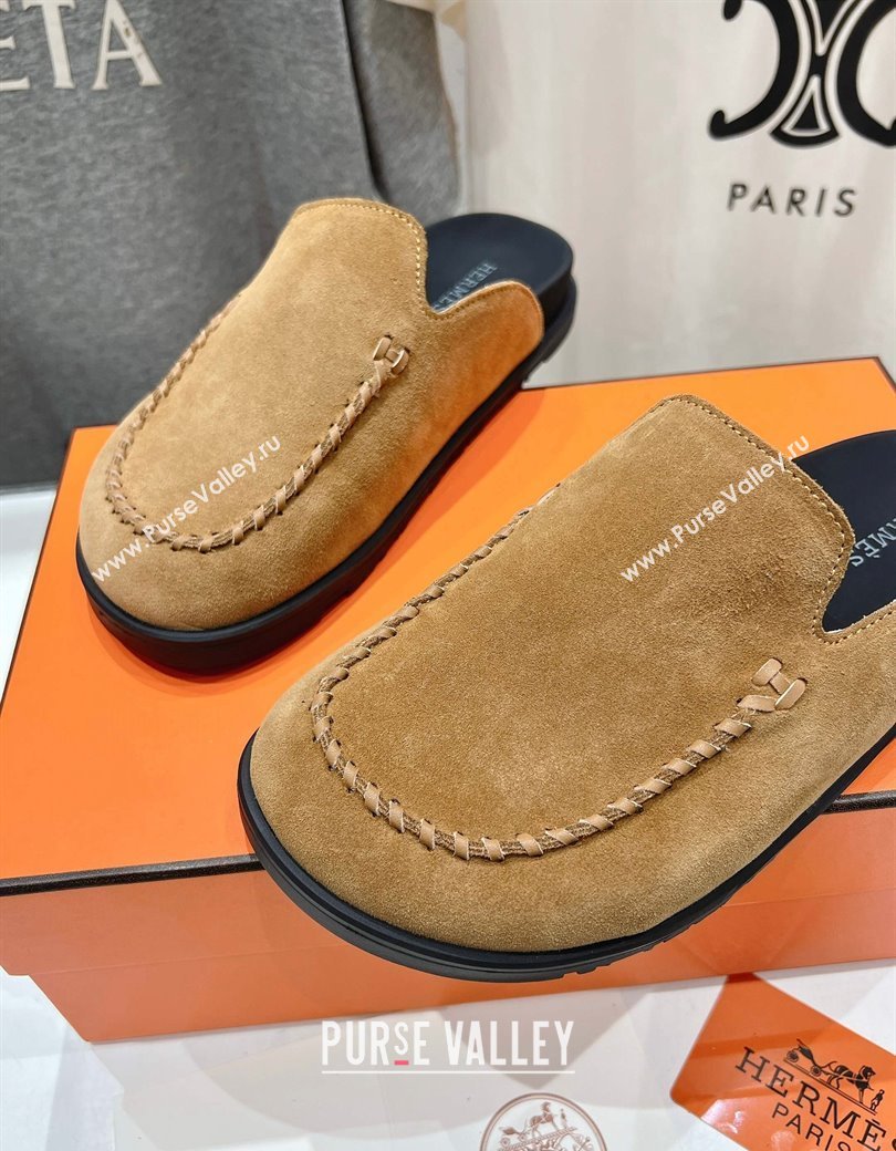 Hermes Johan Flat Mules in Suede with Braided Leather Detail Light Brown 2024 (MD-241230131)