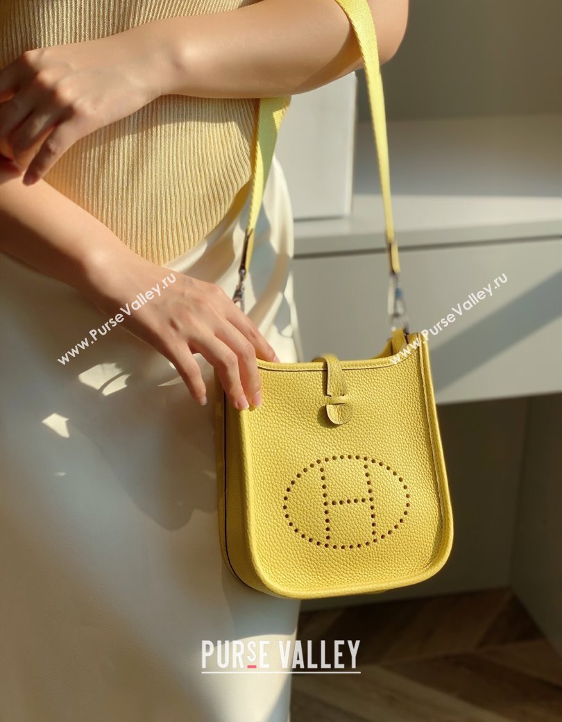 Hermes Evelyne Mini Bag 18cm in Togo Calfskin Chick Yellow 2025 0118 (FL-250118021)
