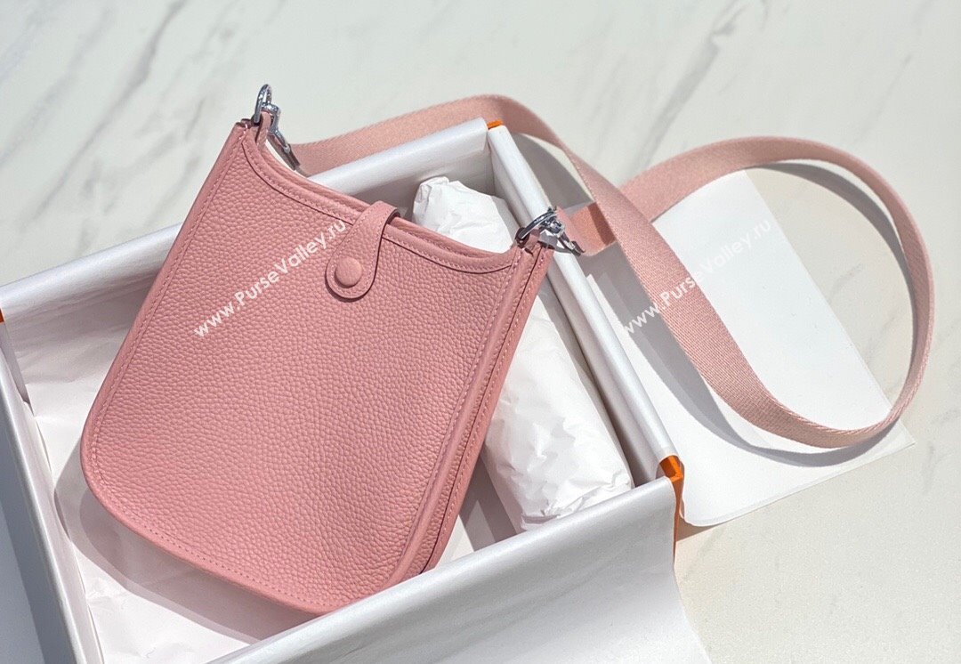 Hermes Evelyne Mini Bag 18cm in Togo Calfskin Milk Shake Pink 2025 0118 (FL-250118022)