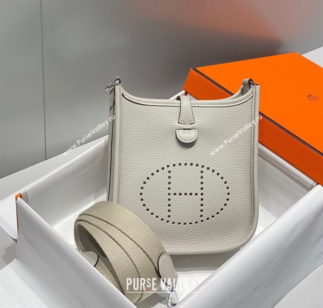 Hermes Evelyne Mini Bag 18cm in Togo Calfskin Pearly Grey 2025 0118 (FL-250118026)