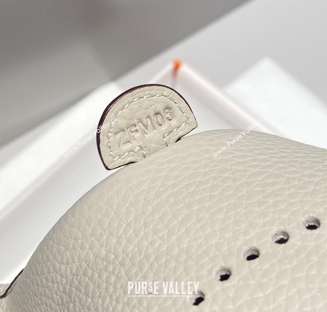Hermes Evelyne Mini Bag 18cm in Togo Calfskin Pearly Grey 2025 0118 (FL-250118026)