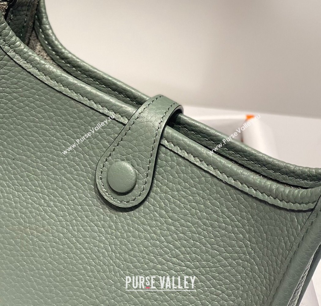 Hermes Evelyne Mini Bag 18cm in Togo Calfskin Almond Green 2025 0118 (FL-250118027)