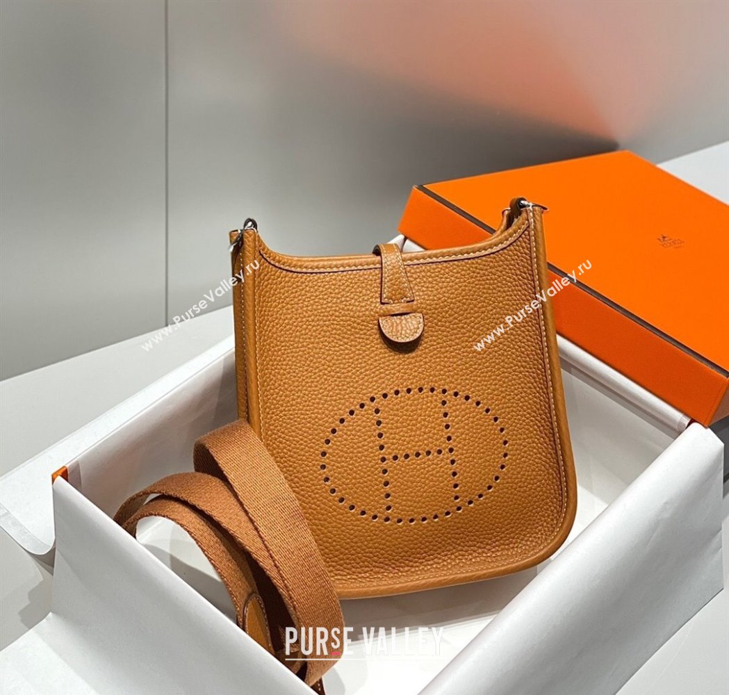 Hermes Evelyne Mini Bag 18cm in Togo Calfskin Golden Brown 2025 0118 (FL-250118029)