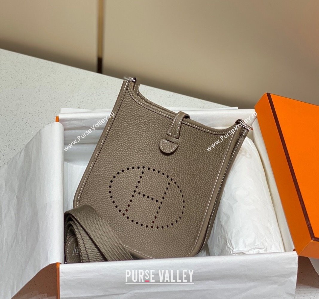 Hermes Evelyne Mini Bag 18cm in Togo Calfskin Elephant Grey 2025 0118 (FL-250118030)