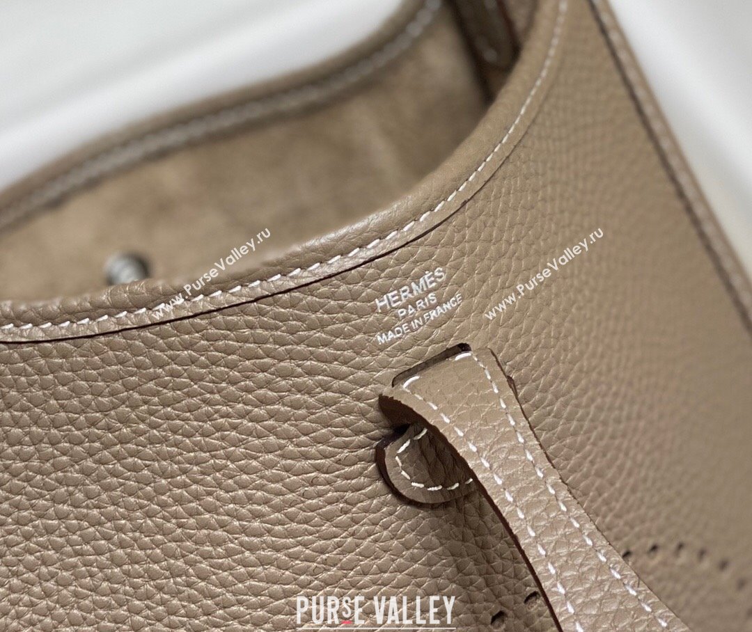 Hermes Evelyne Mini Bag 18cm in Togo Calfskin Elephant Grey 2025 0118 (FL-250118030)
