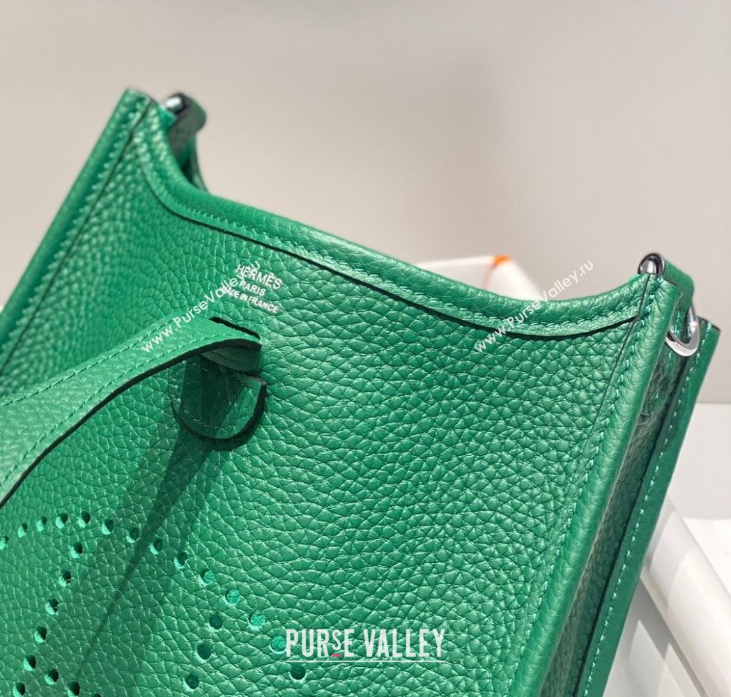 Hermes Evelyne Mini Bag 18cm in Togo Calfskin Emerald Green 2025 0118 (FL-250118017)