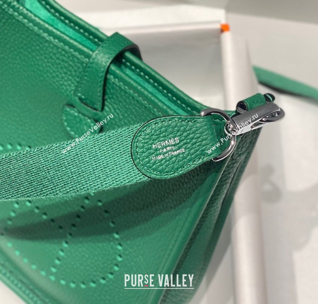 Hermes Evelyne Mini Bag 18cm in Togo Calfskin Emerald Green 2025 0118 (FL-250118017)