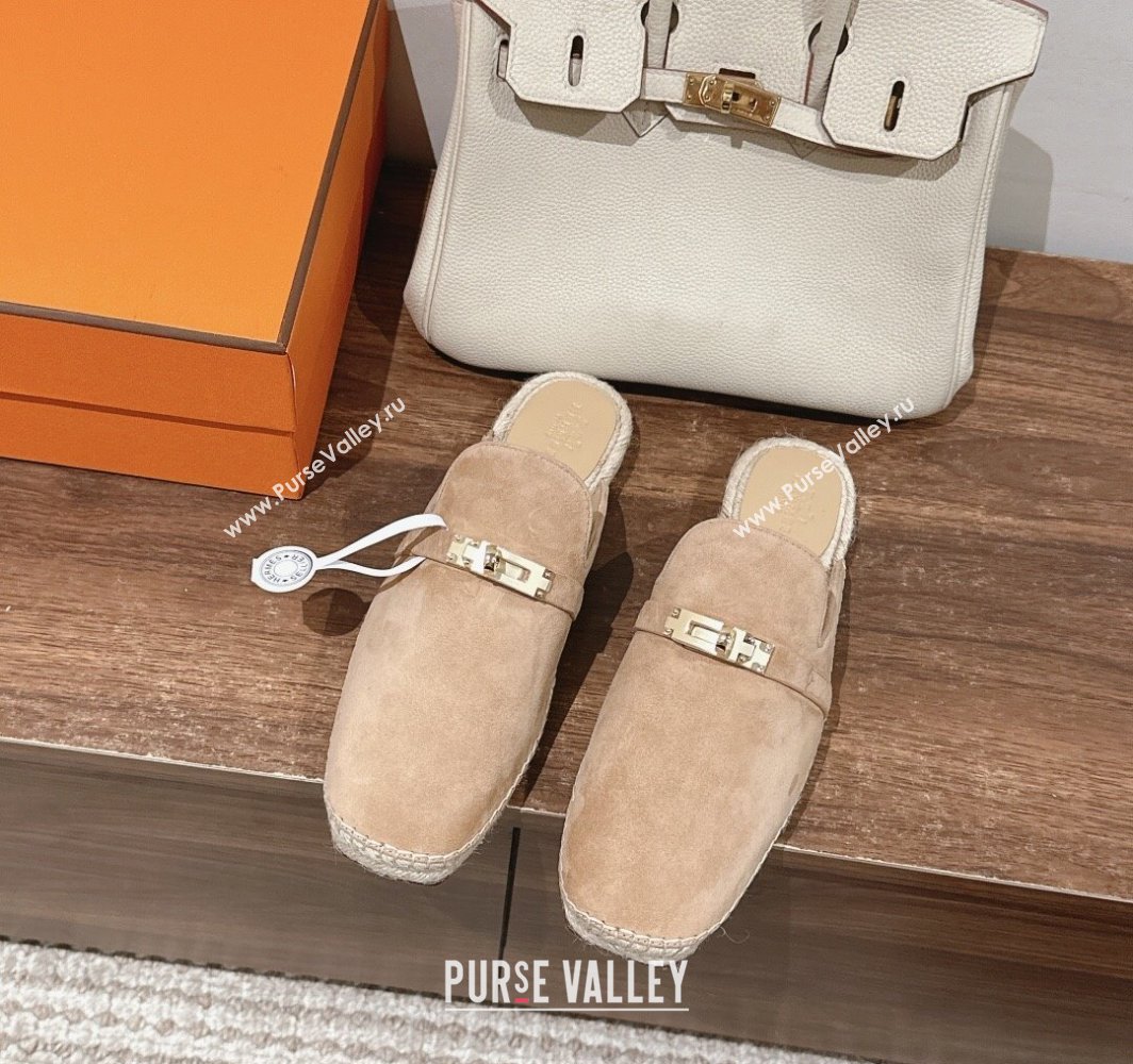 Hermes Elda Suede Flat Mules with Kelly Buckle Beige 2025 (MD-250226103)