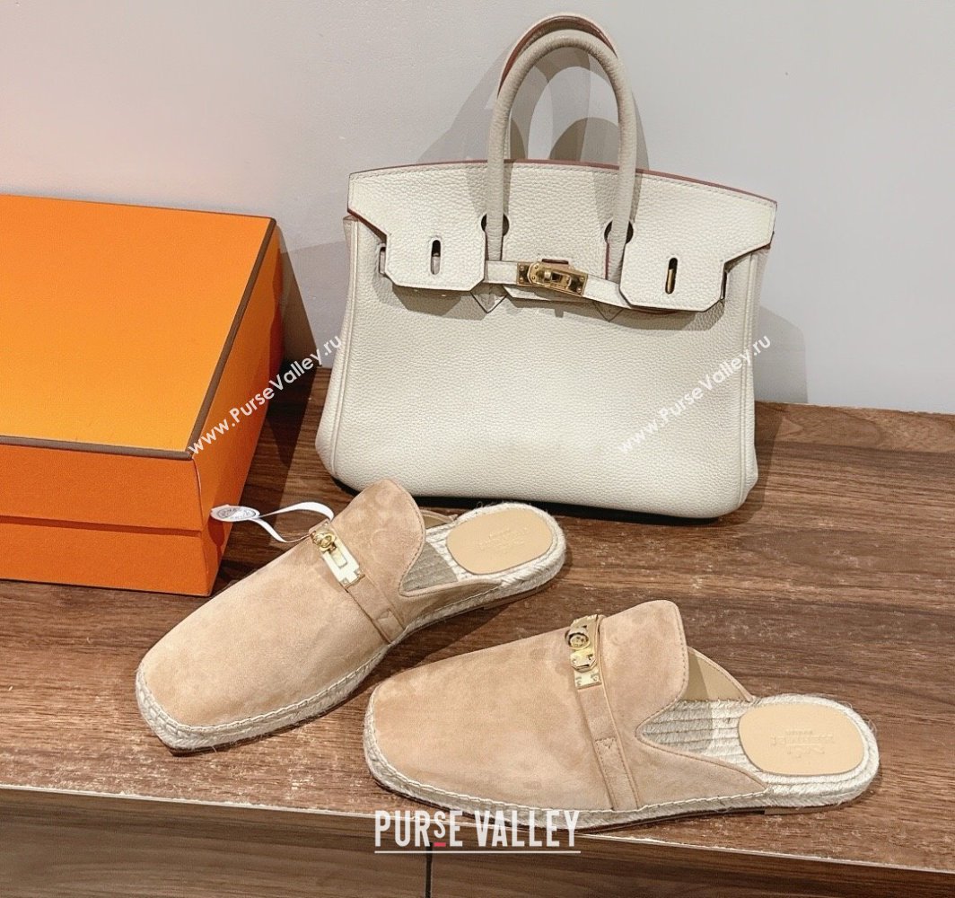 Hermes Elda Suede Flat Mules with Kelly Buckle Beige 2025 (MD-250226103)