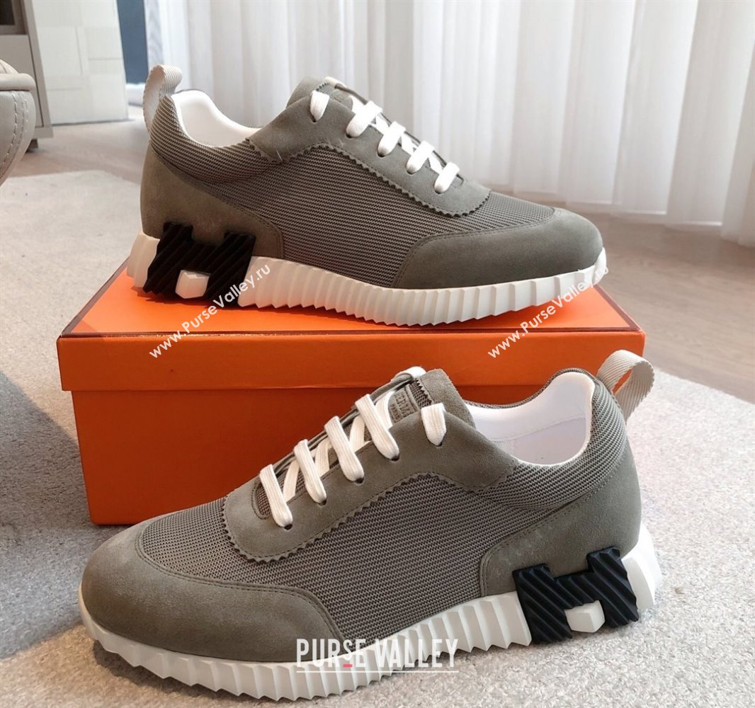 Hermes Bouncing Sneakers in Textured Mesh and Suede Green 3 2025 0417 (XC-250417145)
