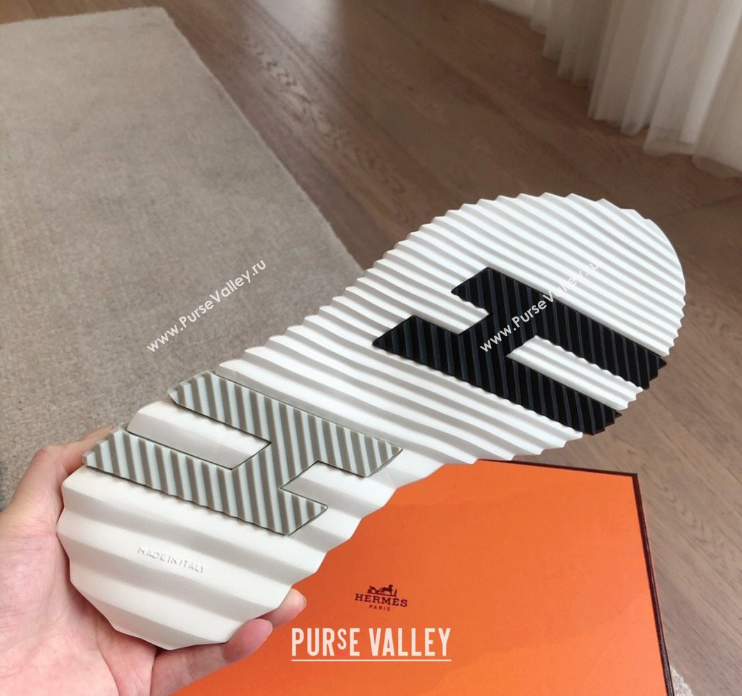 Hermes Bouncing Sneakers in Calfskin Leather and Suede Grey1 2024New (XC-250418084)