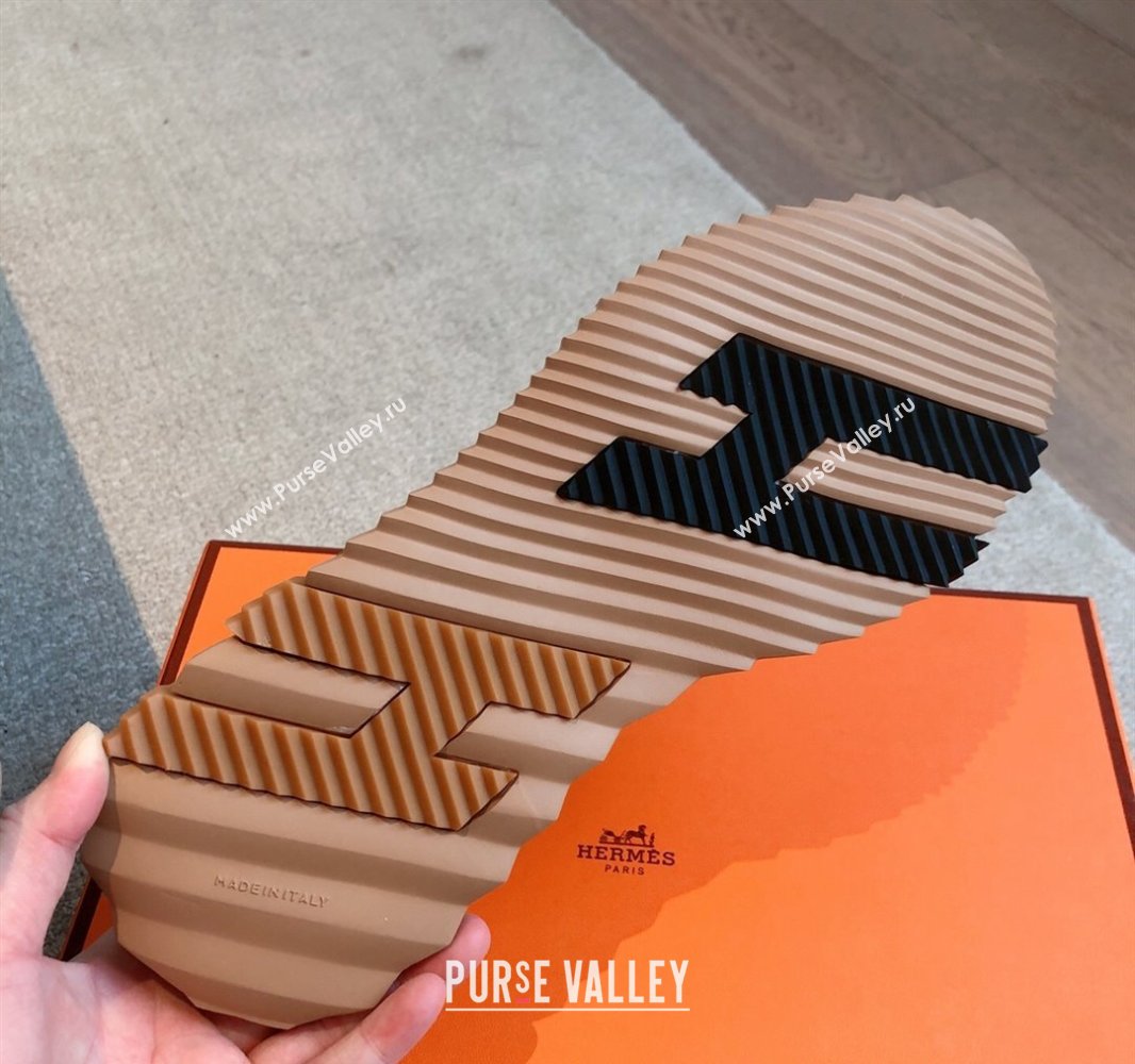 Hermes Bouncing Sneakers in Graphic Mesh and Suede Brown 2025 0417 (XC-250418012)