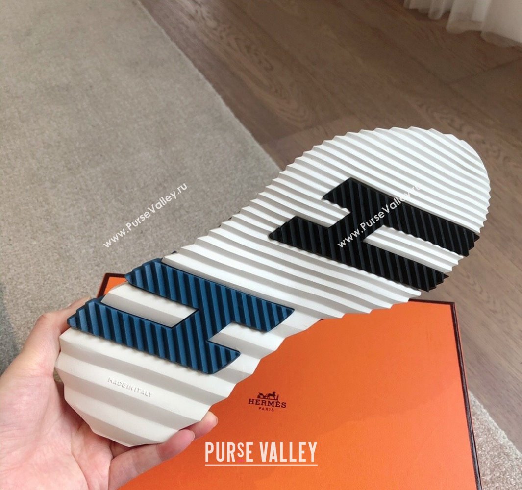 Hermes Bouncing Sneakers in Graphic Mesh and Suede Dark Brown 2025 0418 (XC-250418030)