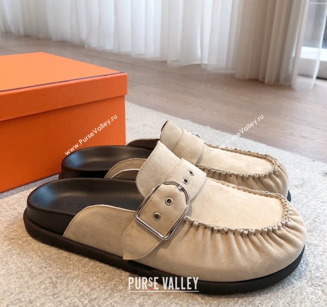 Hermes Key Flat Mules in Suede with Buckle Beige 2025 0418 (XC-250418112)