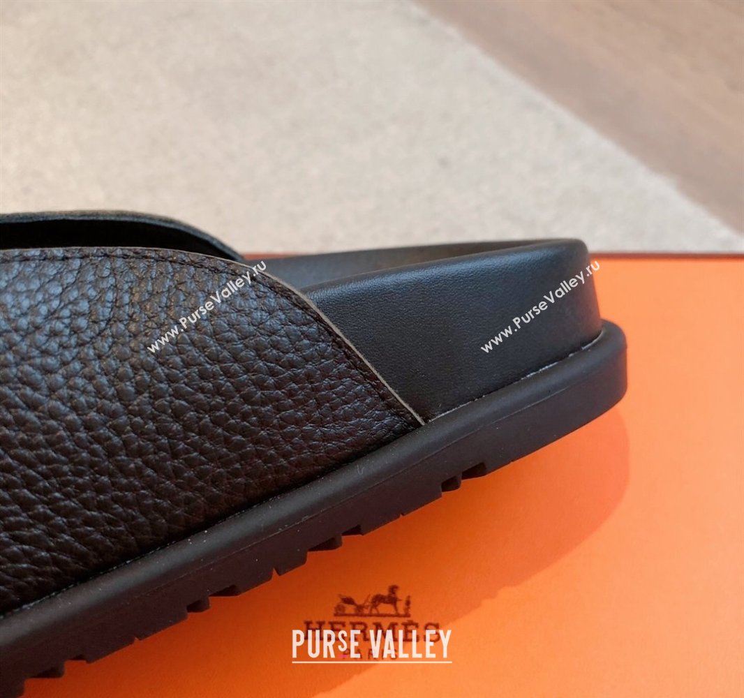 Hermes Johan Flat Mules in Grained Calfskin Black 2025 0418 (XC-250418114)