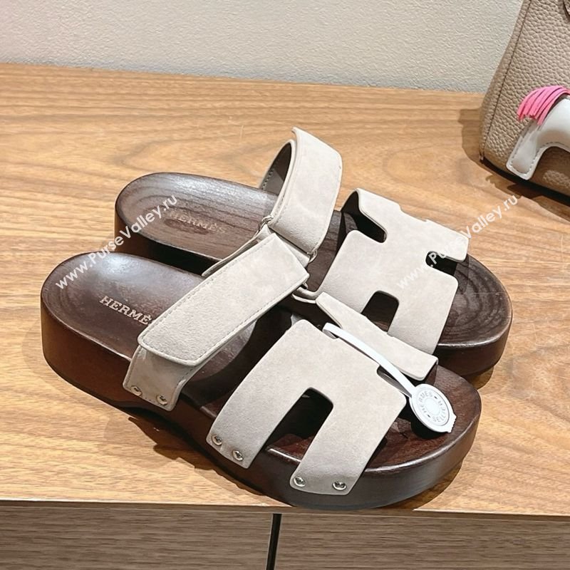 Hermes Kos Clog Slides Sandal 4cm in Suede and Wood Outsole Beige Grey 2025 0419 (XC-250419036)