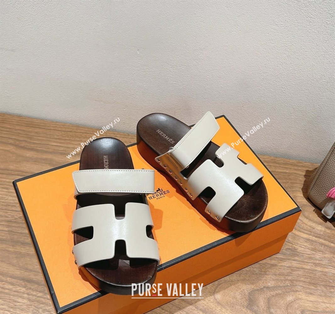 Hermes Kos Clog Slides Sandal 4cm in Calfskin Leather and Wood Outsole Beige Grey 2025 0419 (XC-250419052)