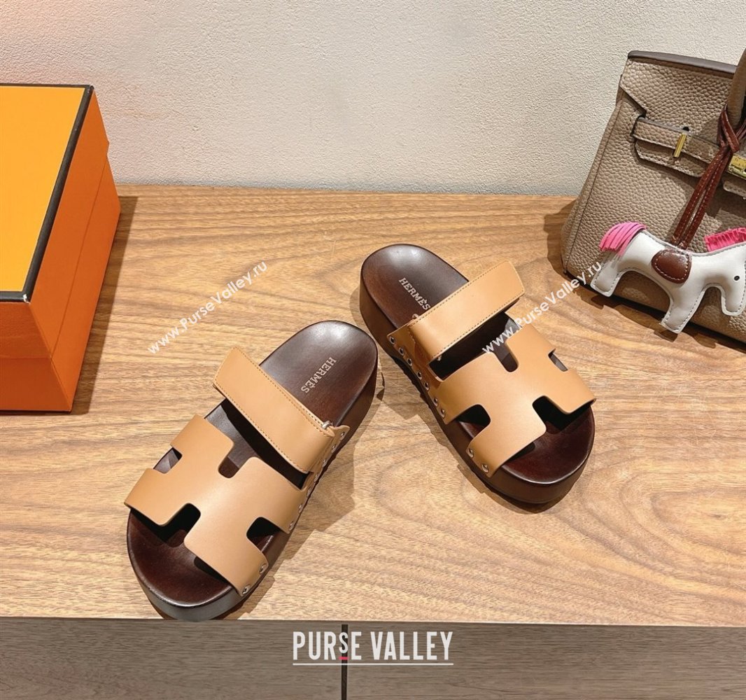 Hermes Kos Clog Slides Sandal 4cm in Calfskin Leather and Wood Outsole Light Brown 2025 0419 (XC-250419054)