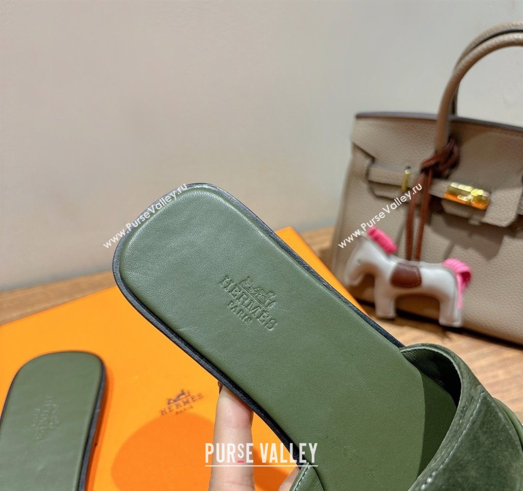 Hermes Giulia Flat Slides Sandal in Suede with Kelly Buckle and Studs Olive Green 2025 0421 (XC-250421005)