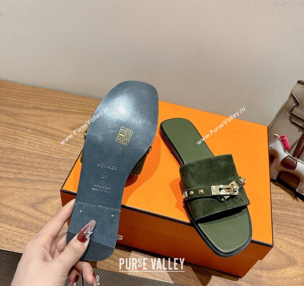 Hermes Giulia Flat Slides Sandal in Suede with Kelly Buckle and Studs Olive Green 2025 0421 (XC-250421005)