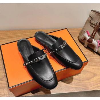 Hermes Oz Flat Mules in Calfskin with Kelly Buckle and Studs Black 2025 0421 (XC-250421008)