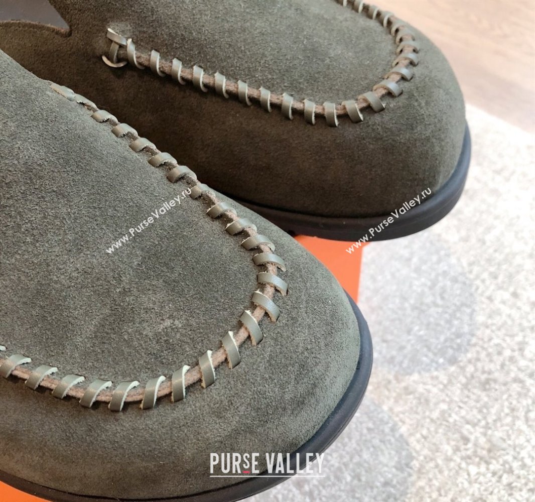 Hermes Johan Flat Mules in Suede Green 2025 0418 (XC-250418121)
