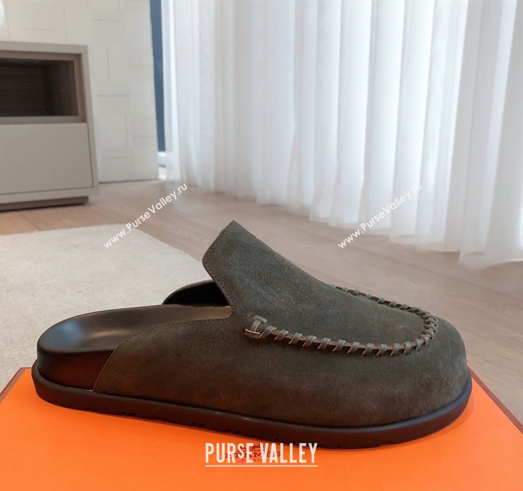 Hermes Johan Flat Mules in Suede Green 2025 0418 (XC-250418121)