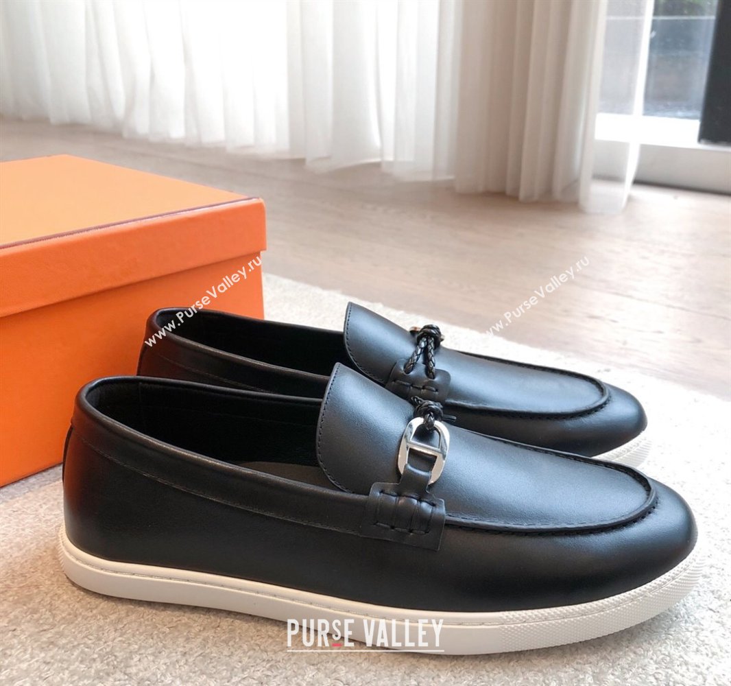 Hermes Ignacio Driving Loafers Flat with Chaine dAncre Buckle in Calfskin Black/Silver 2025 0418 (XC-250418125)