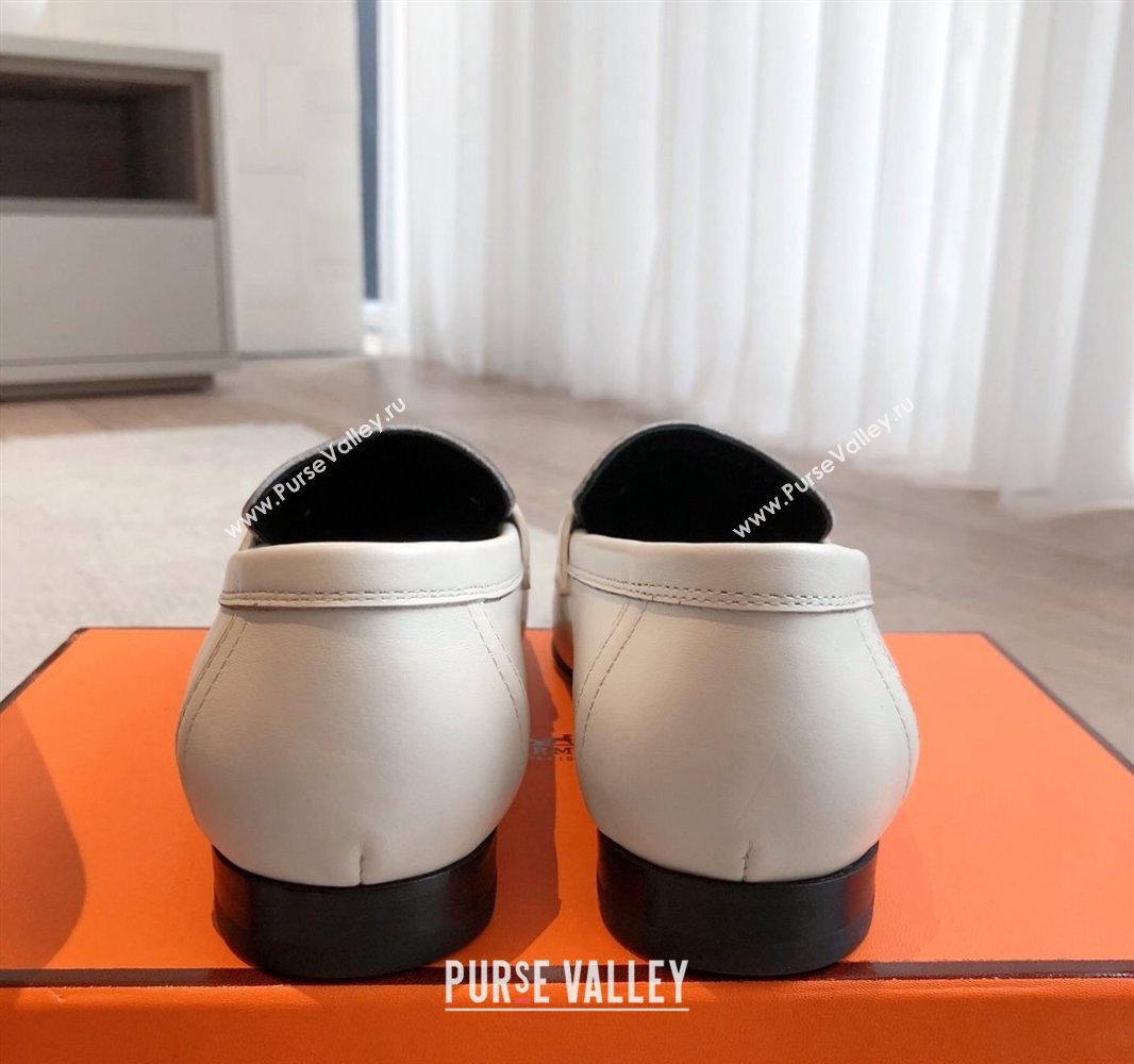 Hermes Royal Loafers in Calfskin Leather with Fringe White2 2025 0419 (XC-250419121)