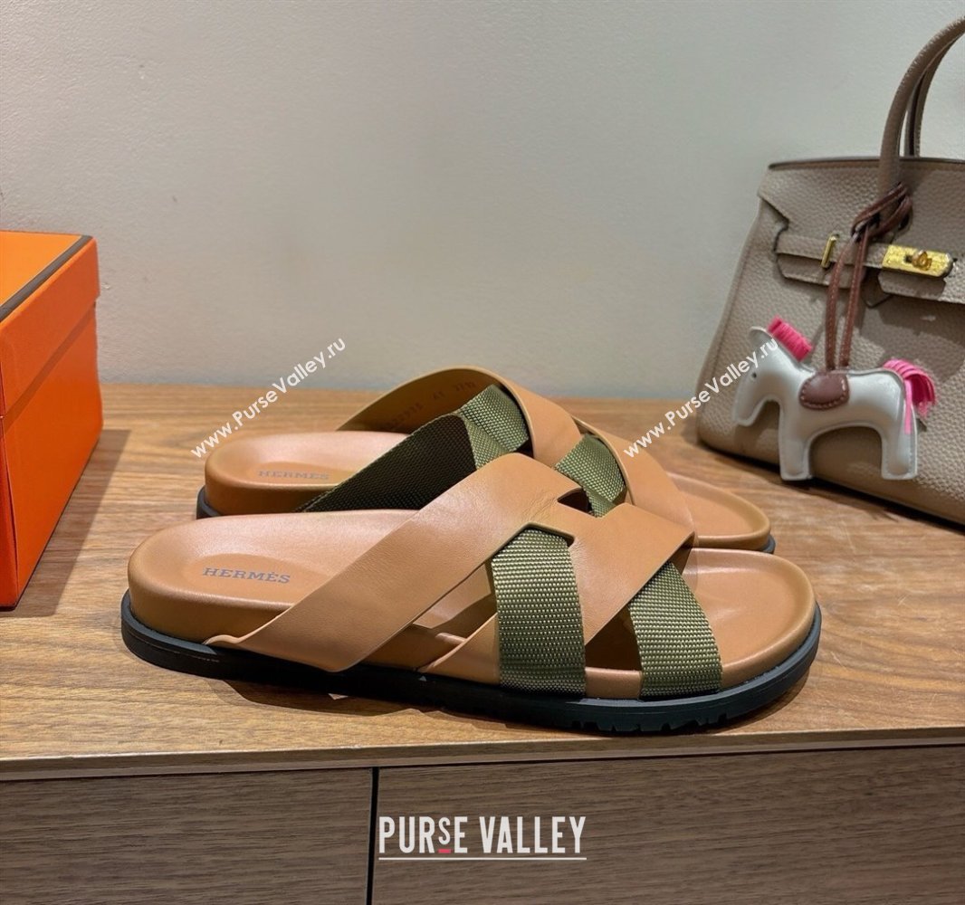 Hermes Kazimir Flat Slides Sandal in Woven Ribbon and Calfskin Leather Light Brown/Green 2025 0419 (XC-250419071)