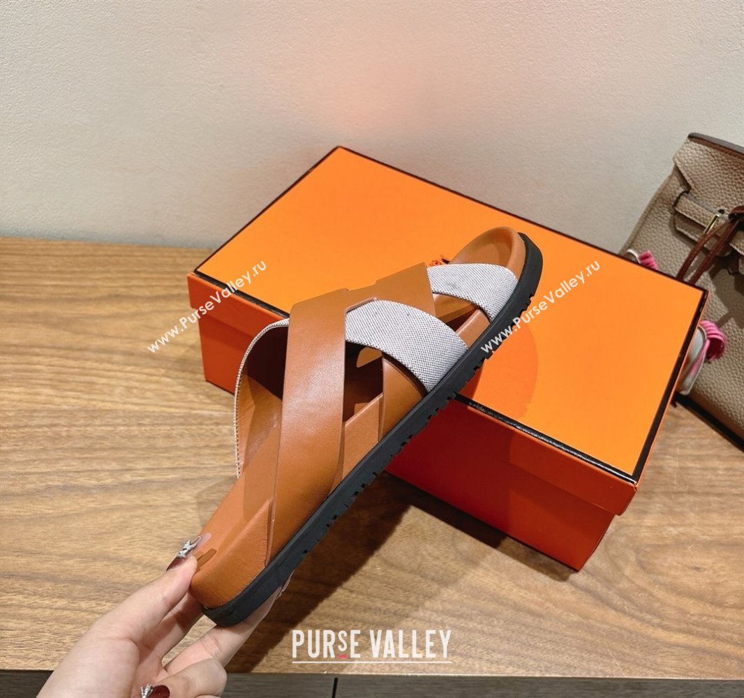 Hermes Kazimir Flat Slides Sandal in Woven Canvas and Calfskin Leather Brown 2025 0419 (XC-250419084)