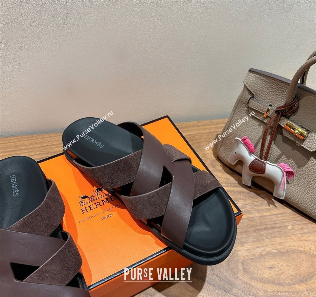 Hermes Kazimir Flat Slides Sandal in Woven Suede and Calfskin Leather Fondant Brown 2025 0419 (XC-250419090)