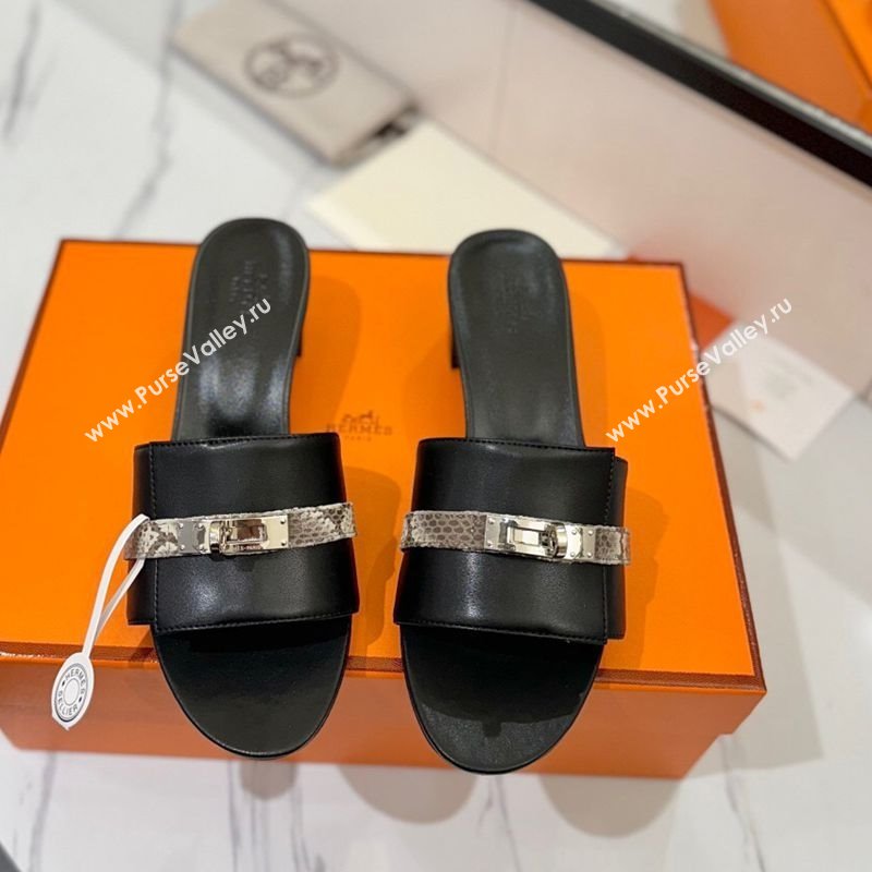 Hermes Gigi Heel Slides Sandal 4.5cm in Calfskin Leather with Kelly Buckle Black 2025 0421 (MD-250421034)