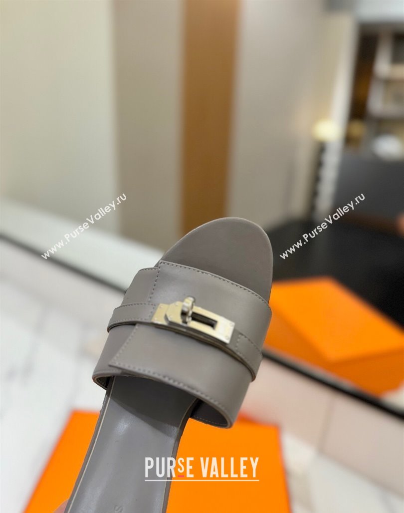 Hermes Gigi Heel Slides Sandal 4.5cm in Smooth Calfskin with Kelly Buckle Grey 2025 0421 (MD-250421035)