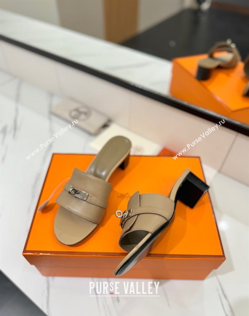 Hermes Gigi Heel Slides Sandal 4.5cm in Smooth Calfskin with Kelly Buckle Beige 2025 0421 (MD-250421038)