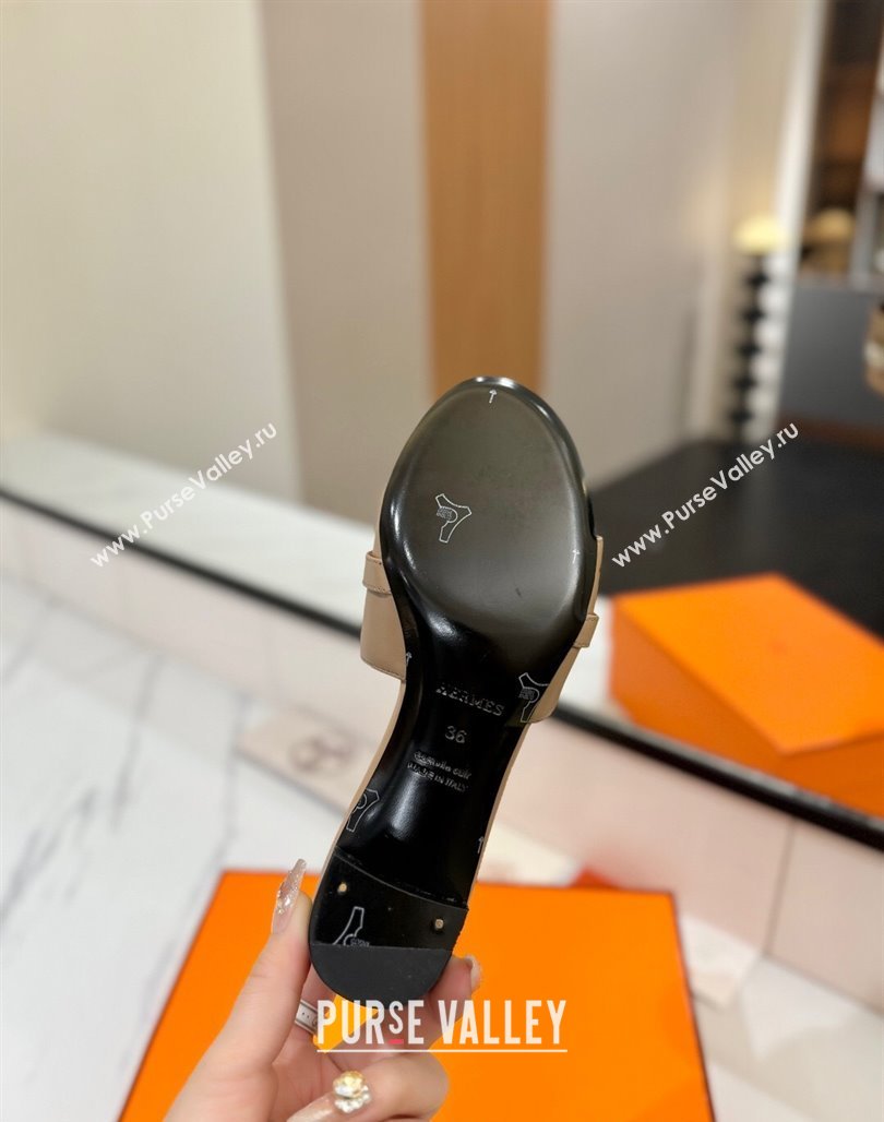 Hermes Gigi Heel Slides Sandal 4.5cm in Smooth Calfskin with Kelly Buckle Beige 2025 0421 (MD-250421038)