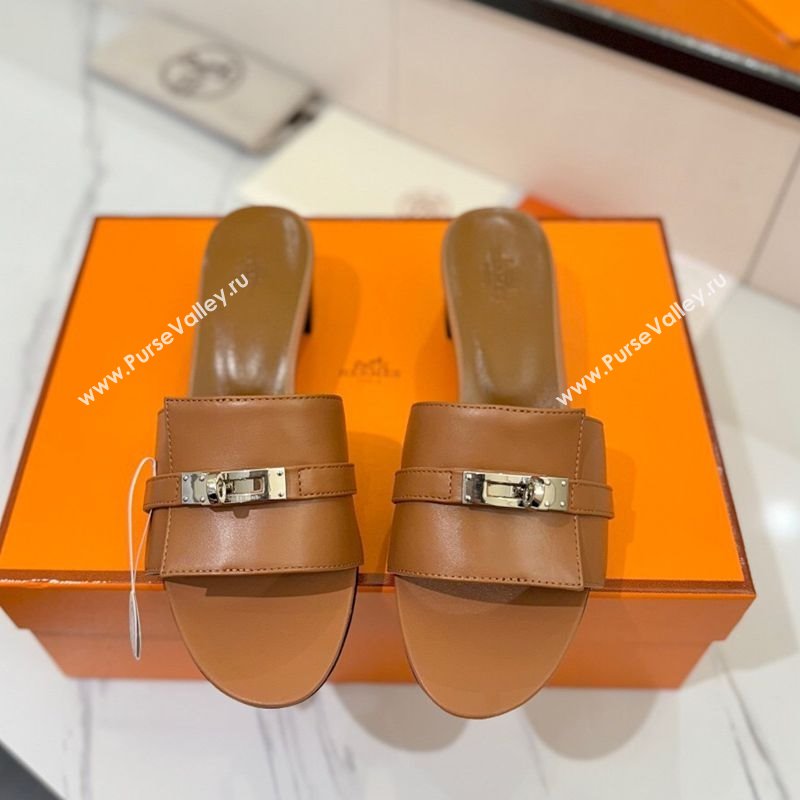 Hermes Gigi Heel Slides Sandal 4.5cm in Smooth Calfskin with Kelly Buckle Brown 2025 0421 (MD-250421040)