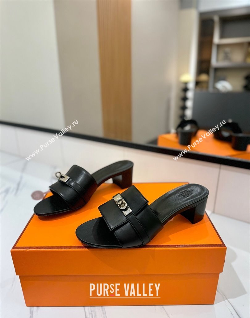 Hermes Gigi Heel Slides Sandal 4.5cm in Smooth Calfskin with Kelly Buckle Black 2025 0421 (MD-250421041)
