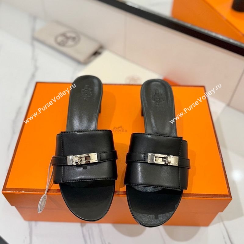 Hermes Gigi Heel Slides Sandal 4.5cm in Smooth Calfskin with Kelly Buckle Black 2025 0421 (MD-250421041)