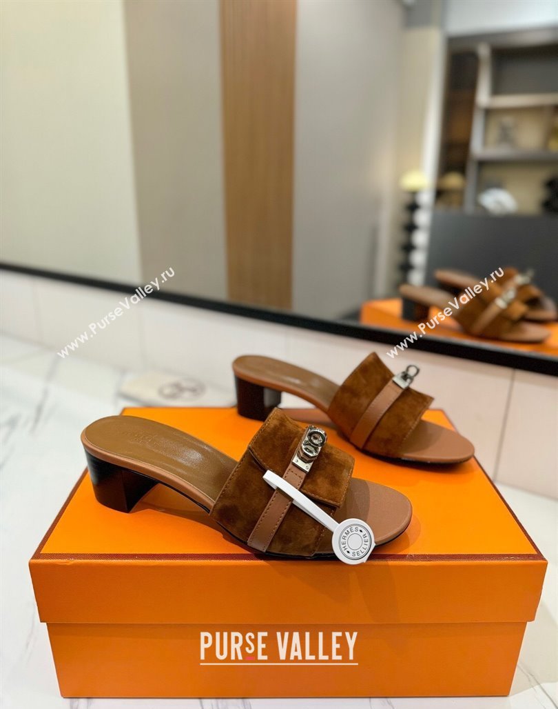 Hermes Gigi Heel Slides Sandal 4.5cm in Suede with Kelly Buckle Brown 2025 0421 (MD-250421043)