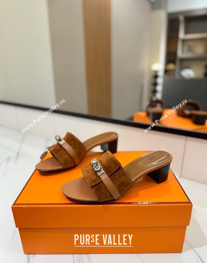 Hermes Gigi Heel Slides Sandal 4.5cm in Suede with Kelly Buckle Brown 2025 0421 (MD-250421043)