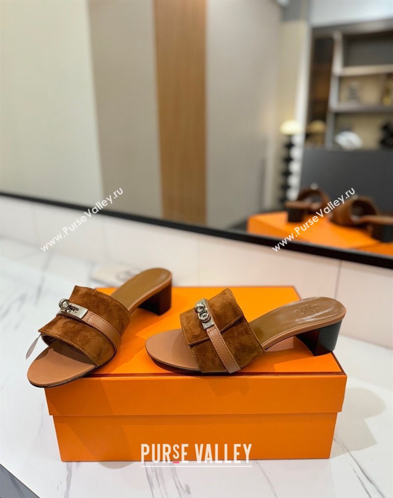 Hermes Gigi Heel Slides Sandal 4.5cm in Suede with Kelly Buckle Brown 2025 0421 (MD-250421043)