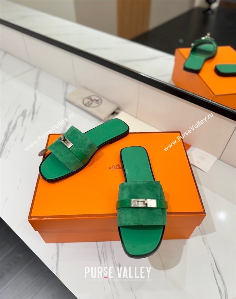 Hermes Giulia Flat Slides Sandal in Suede with Kelly Buckle Strap Green 2025 0421 (MD-250421050)