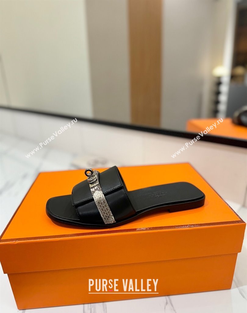 Hermes Giulia Flat Slides Sandal in Calfskin Leather with Kelly Buckle Strap Black 2025 0421 (MD-250421051)