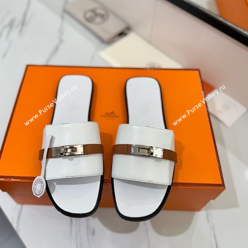 Hermes Giulia Flat Slides Sandal in Calfskin Leather with Kelly Buckle Strap White 2025 0421 (MD-250421052)